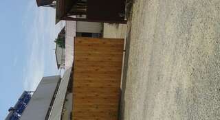 Гостевой дом Mini-Hotel U Envera Судак Трехместный номер -люкс-5